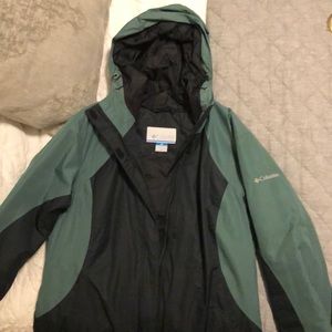 Columbia rain jacket